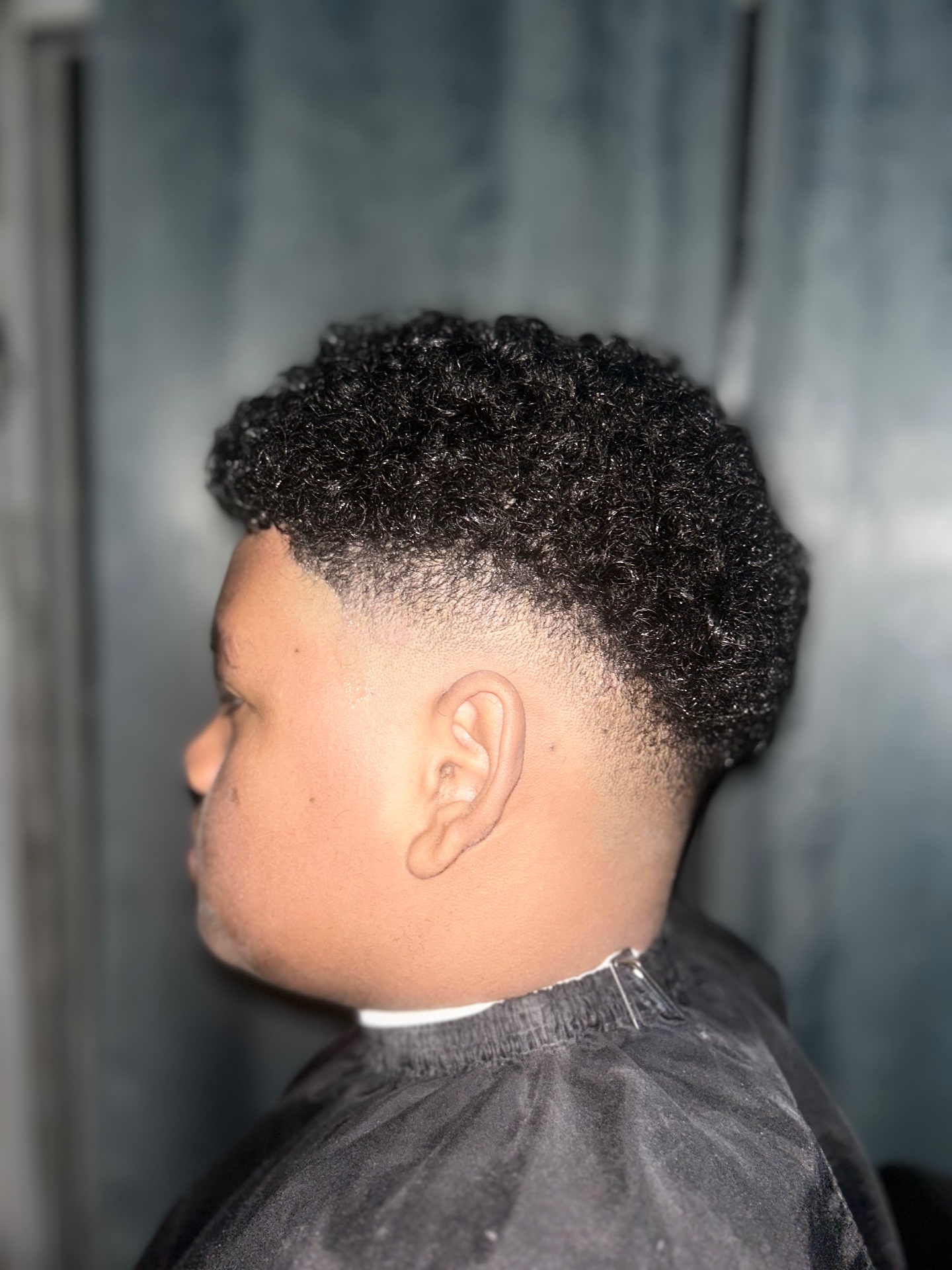 Curly taper by BlendzWithDani